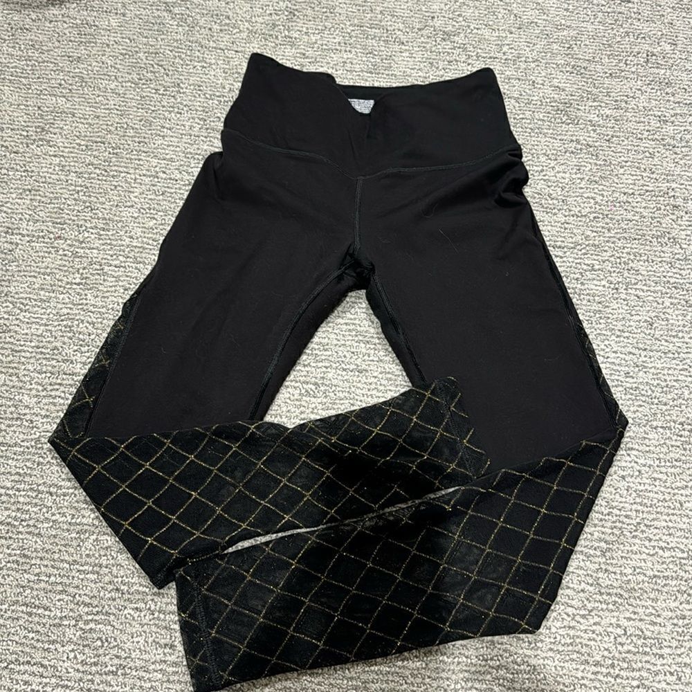 Victoria’s Secret leggings
